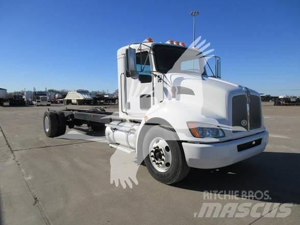 Kenworth T270 새시 운전실 트럭