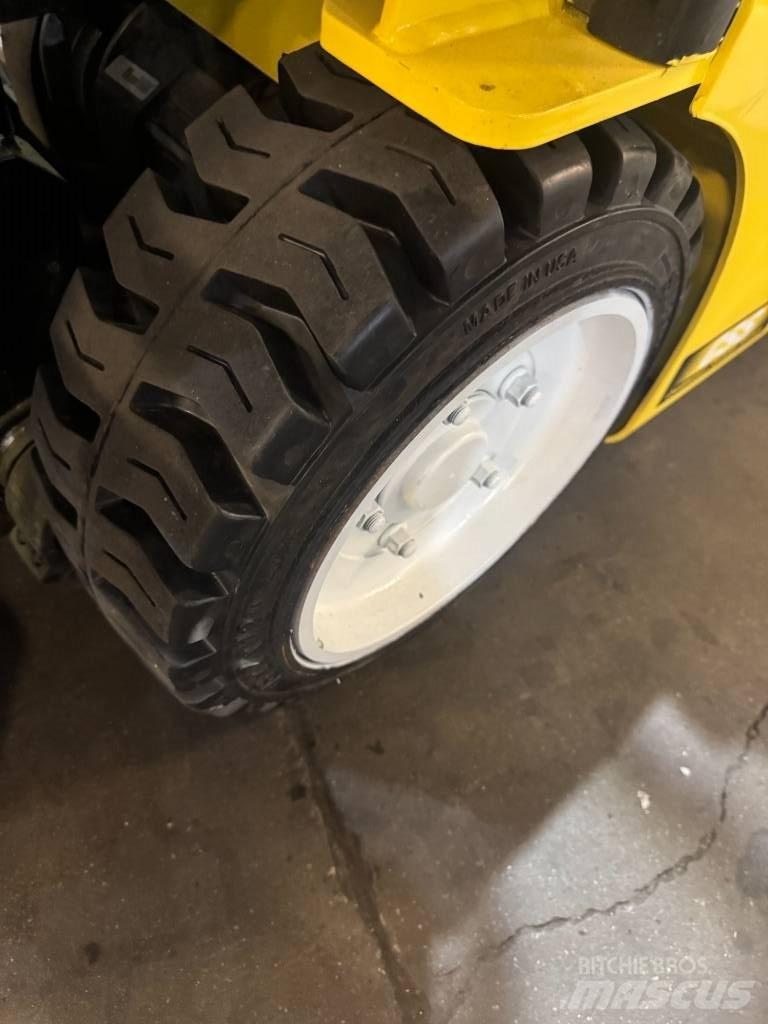 Yale ERP 040 VT 전동 지게차