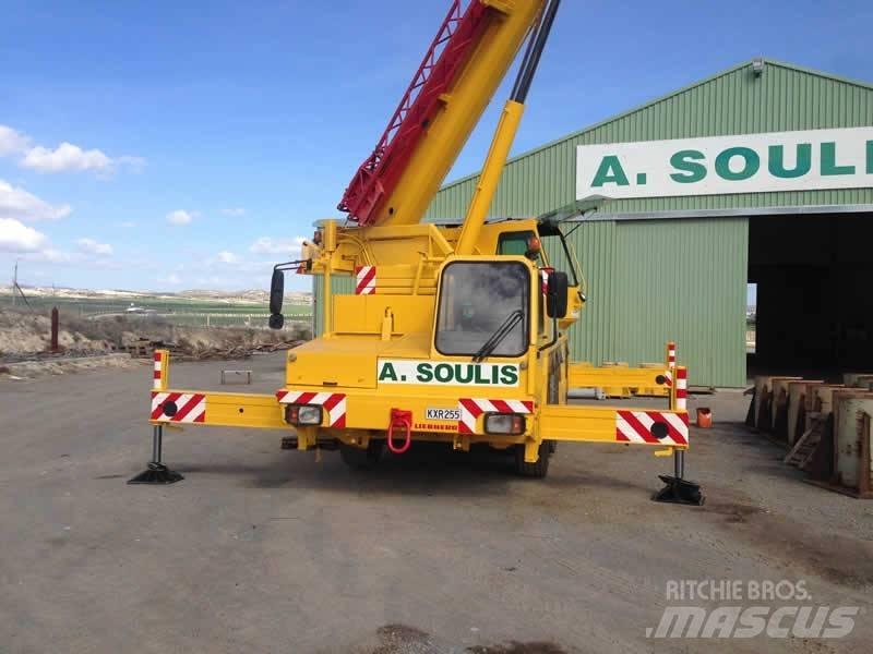 Liebherr LTM 1050 A/T 크레인