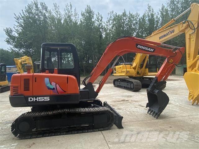 Doosan DH55 소형 굴삭기 7톤 미만