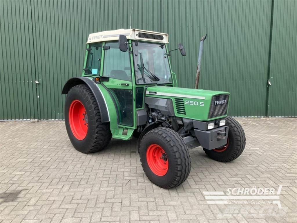 Fendt FARMER 250 S 트랙터