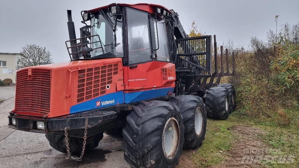 Valmet 840.2 원목 포워더