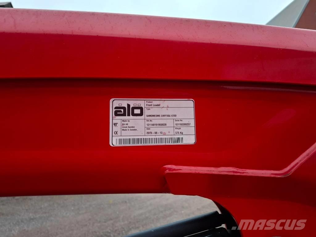 Massey Ferguson 5713 트랙터