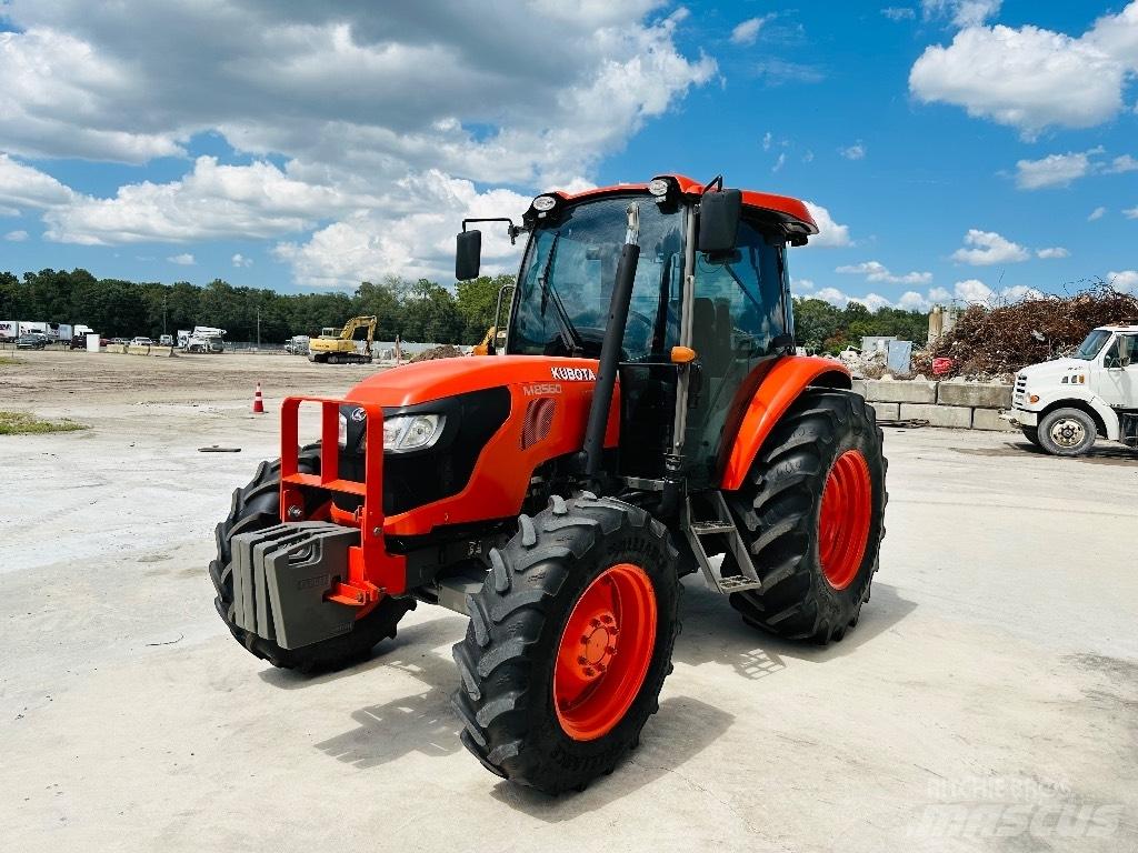 Kubota M8560 트랙터