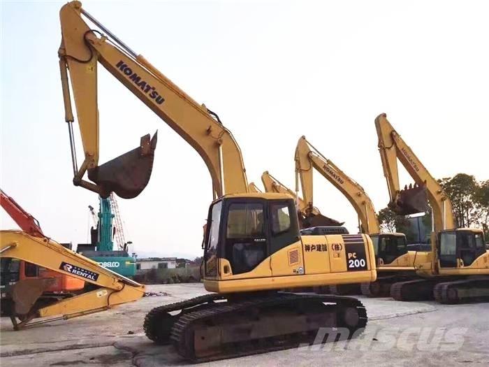 Komatsu PC 200-7 대형 굴삭기 29톤 이상