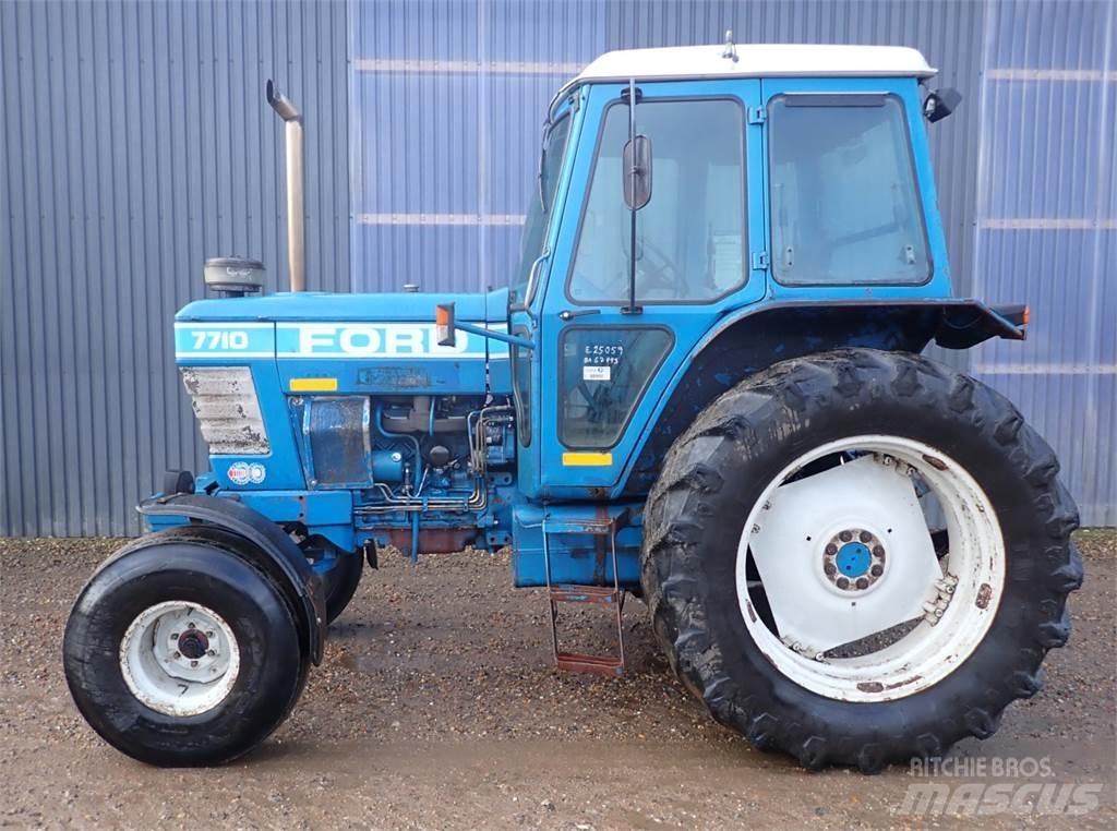 Ford 7710 트랙터