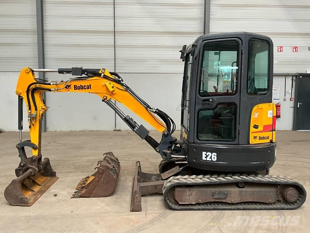 Bobcat E 26 EM 소형 굴삭기 7톤 미만