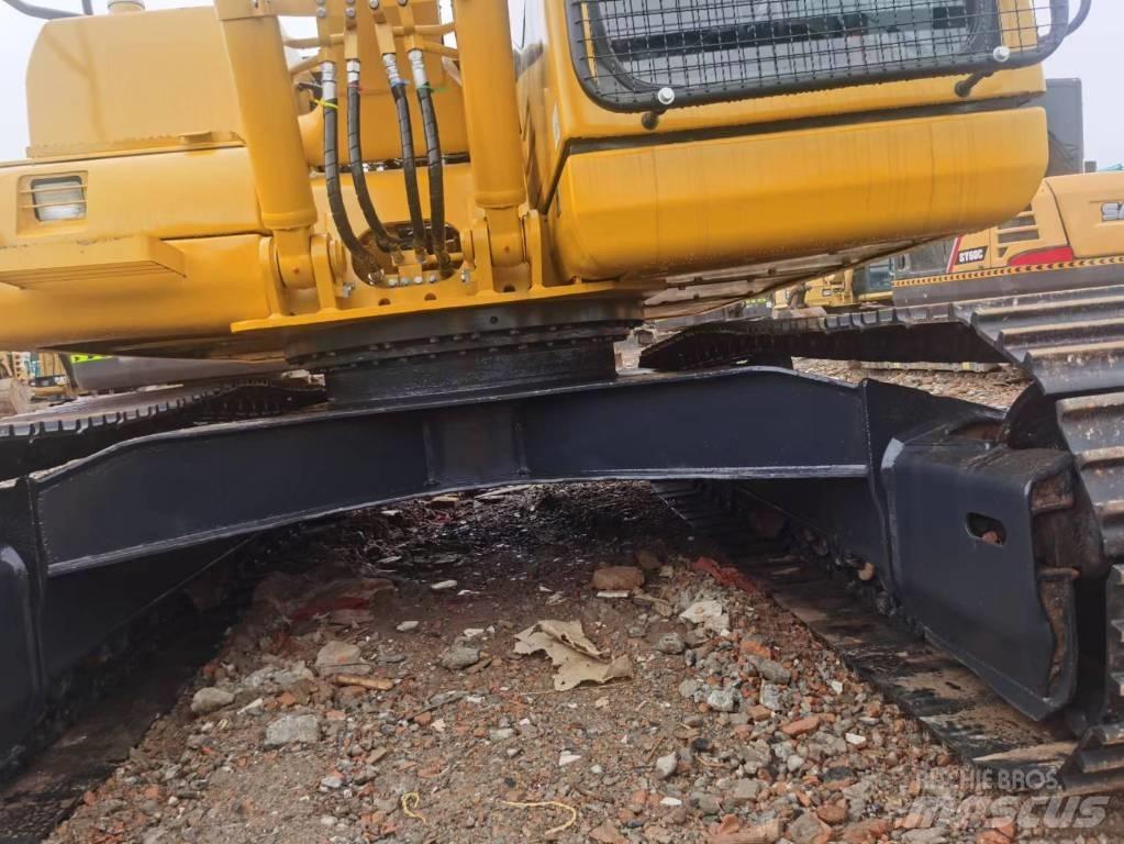 Komatsu PC 130 중형굴삭기 7톤-28톤