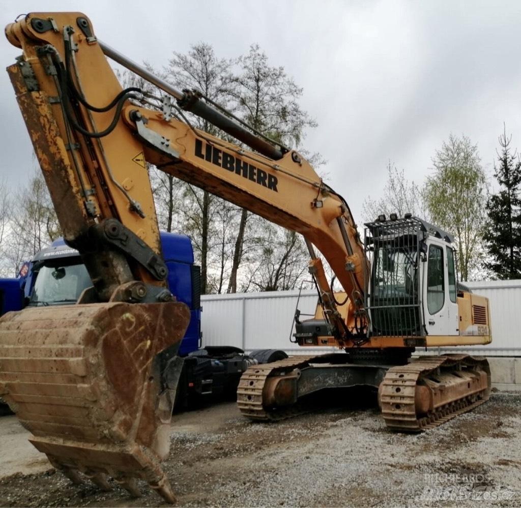 Liebherr R 934 C 대형 굴삭기 29톤 이상