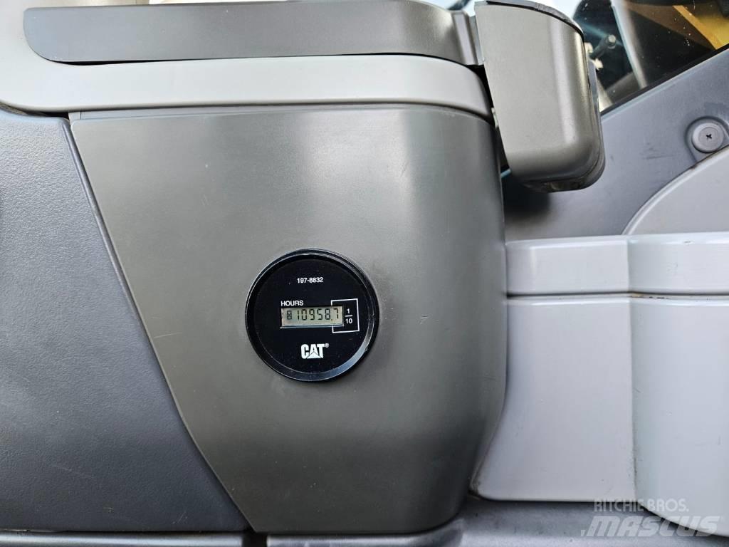 CAT 316D  휠 굴삭기