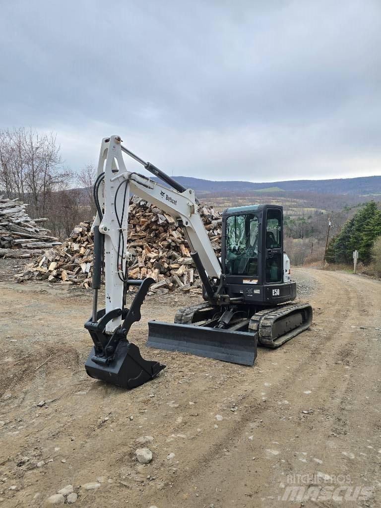Bobcat E 50 소형 굴삭기 7톤 미만