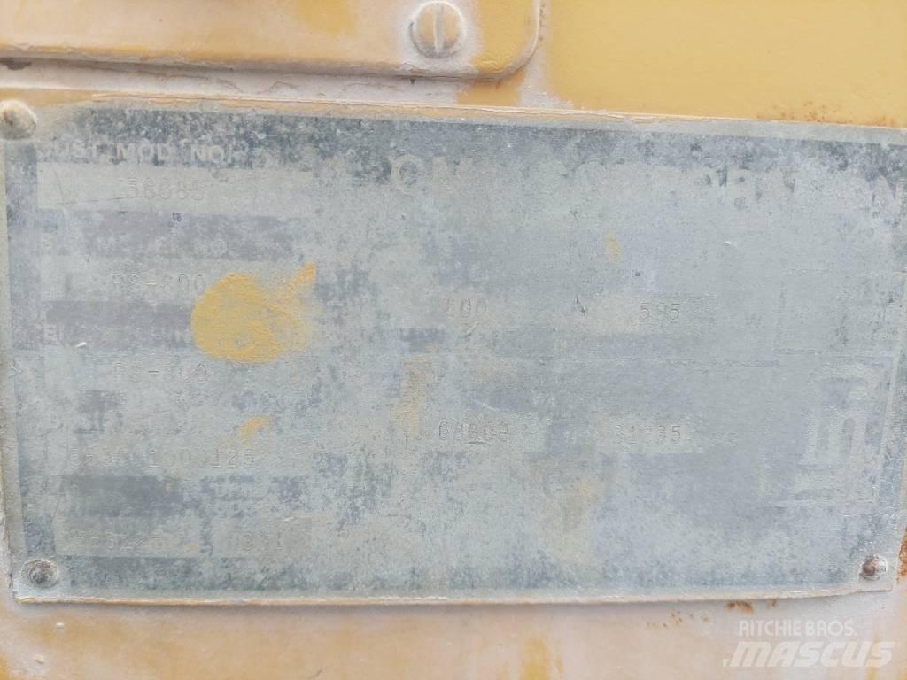 CMI RS-800 토양 다짐기