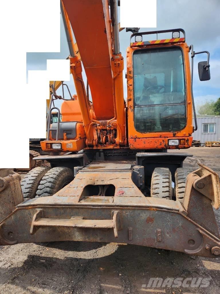 Doosan DX 210WA  휠 굴삭기