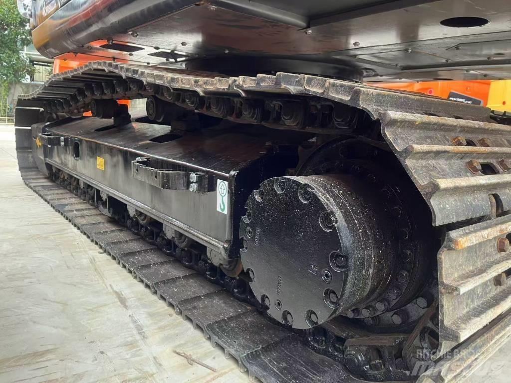 Hitachi zx200 대형 굴삭기 29톤 이상