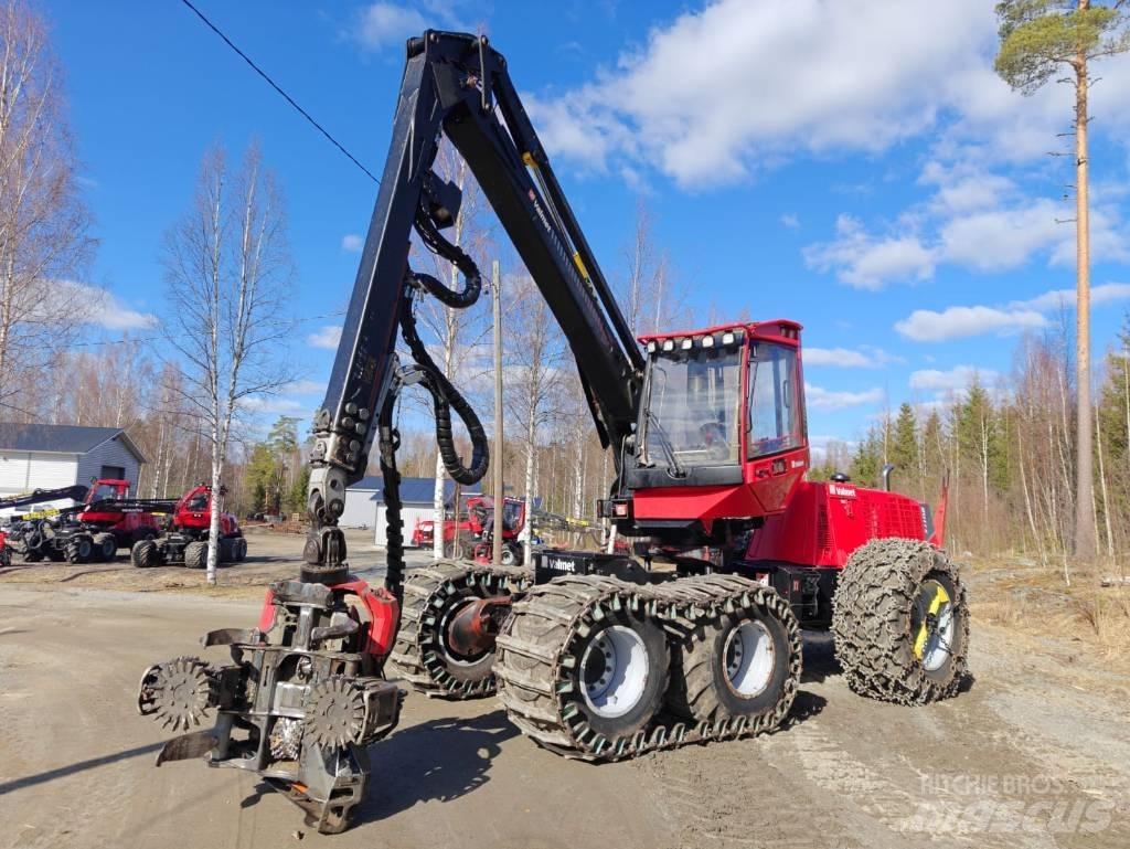 Valmet 901TX 원목 하베스터