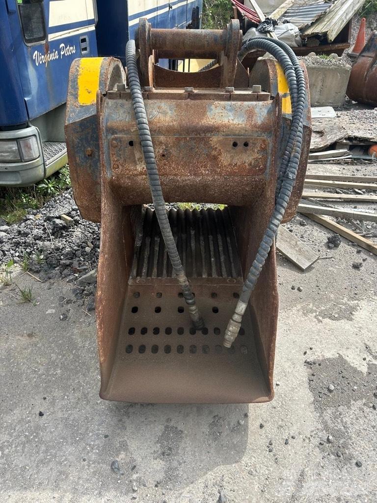 MB Crusher BF 60.1 파쇄 버킷