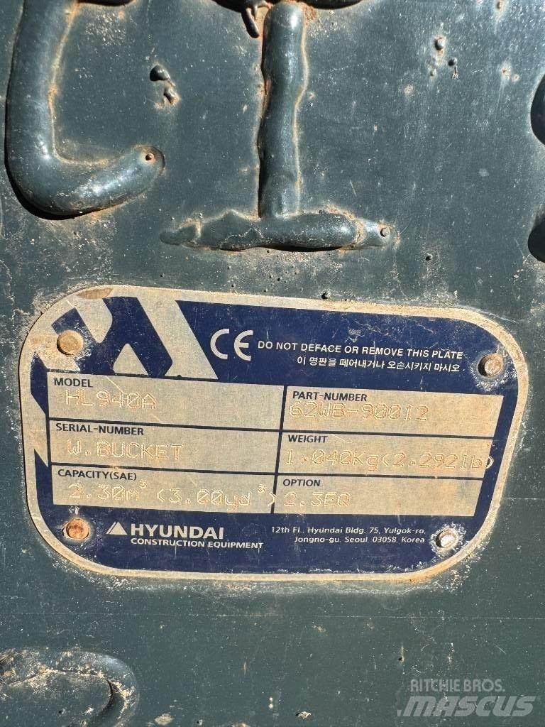 Hyundai HL 940  휠로우더