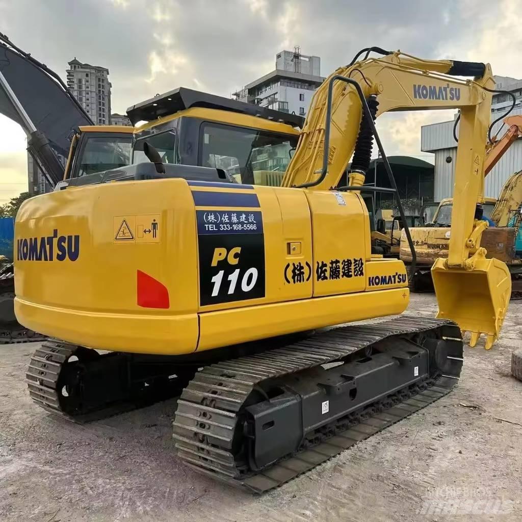 Komatsu PC 110 대형 굴삭기 29톤 이상