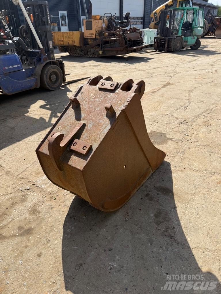 Andet S1 skifte 버켓
