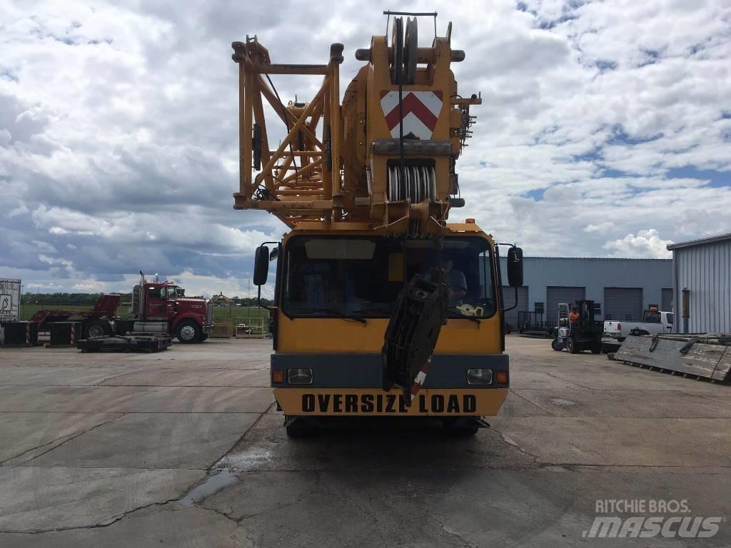 Liebherr LTM 1090 A/T 크레인