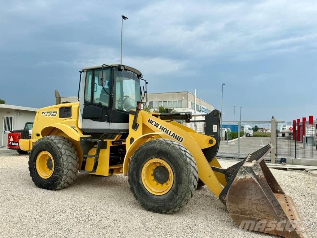 New Holland W 170  휠로우더