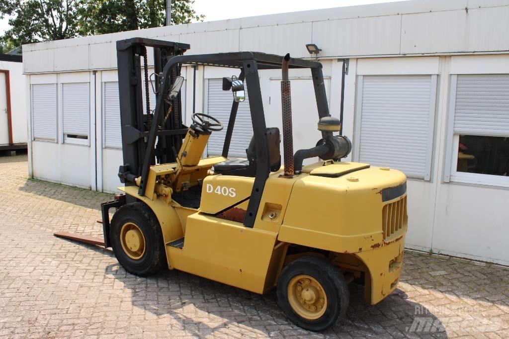 Daewoo D 40 S 디젤 지게차