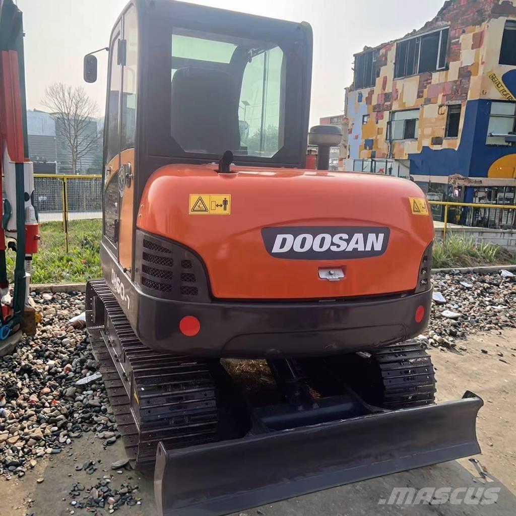 Doosan DH 60 소형 굴삭기 7톤 미만