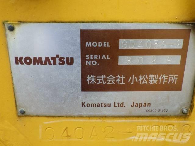 Komatsu GD405A-2 그레이더
