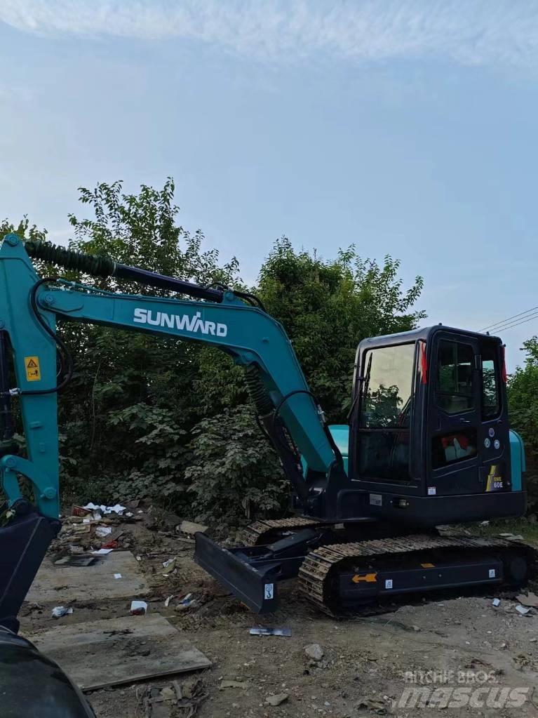 Sunward SWE 60 E 소형 굴삭기 7톤 미만