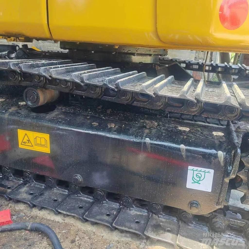 CAT 303.5 E CR 소형 굴삭기 7톤 미만