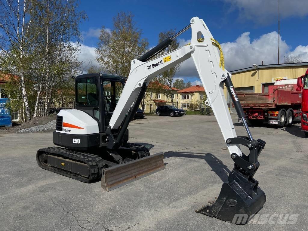Bobcat E 50z 소형 굴삭기 7톤 미만