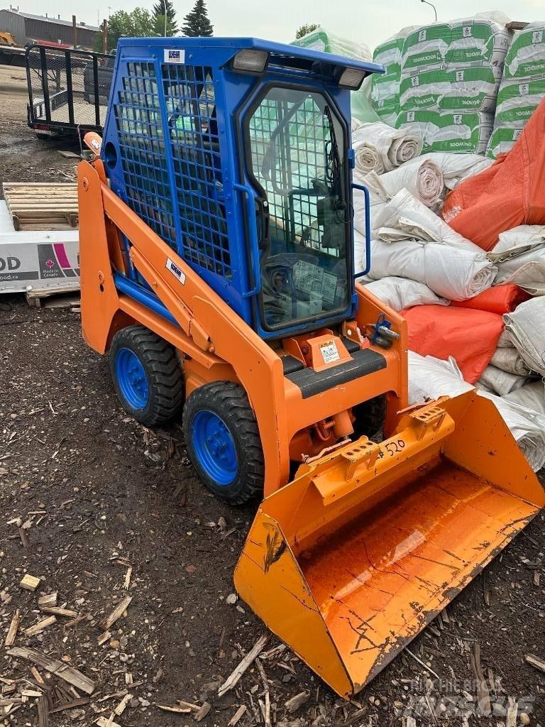 Bobcat S 70  스키드로더