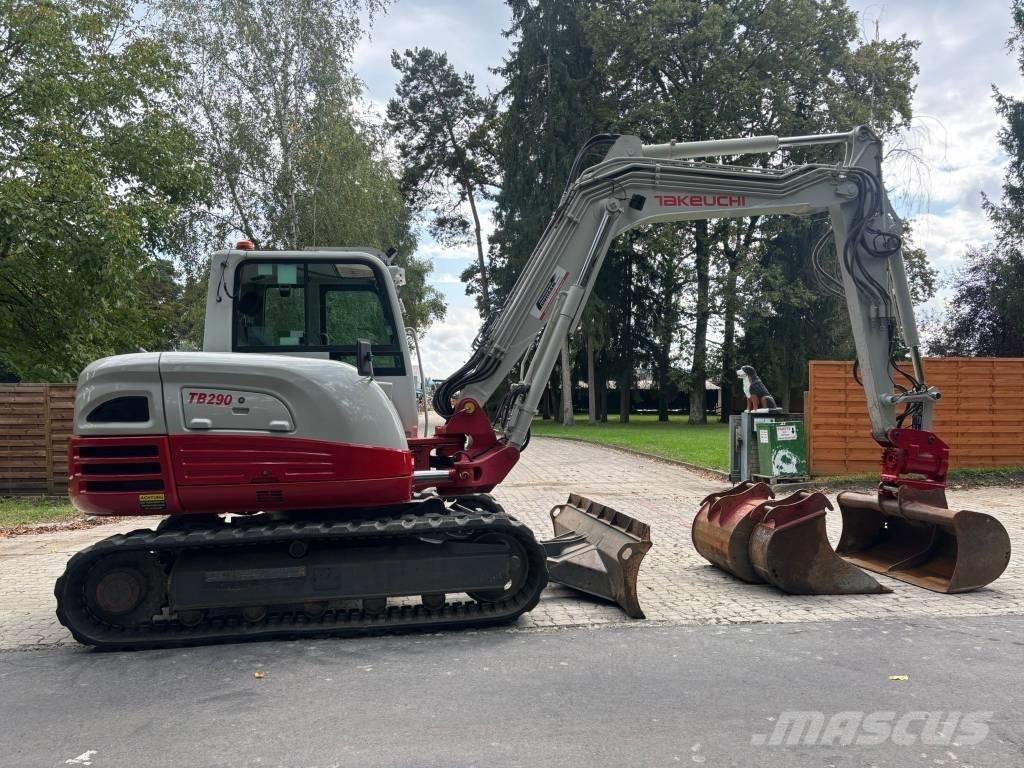 Takeuchi TB 290 중형굴삭기 7톤-28톤