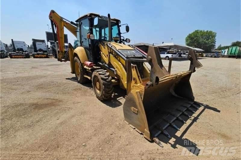 CAT 426F2 TLB 백호로더