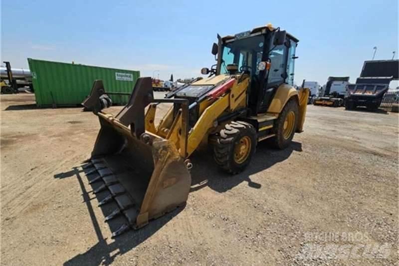 CAT 426F2 TLB 백호로더