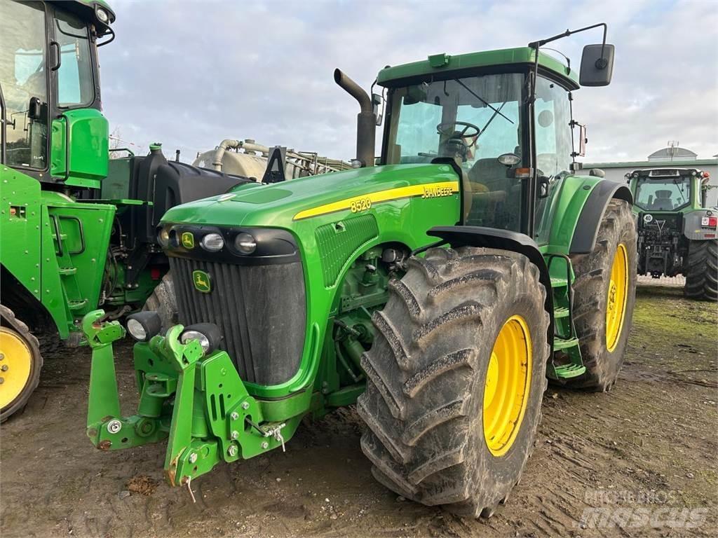 John Deere 8420 트랙터