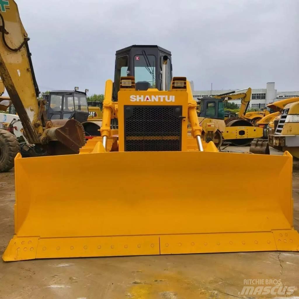 Shantui SD 16 크롤러 도저
