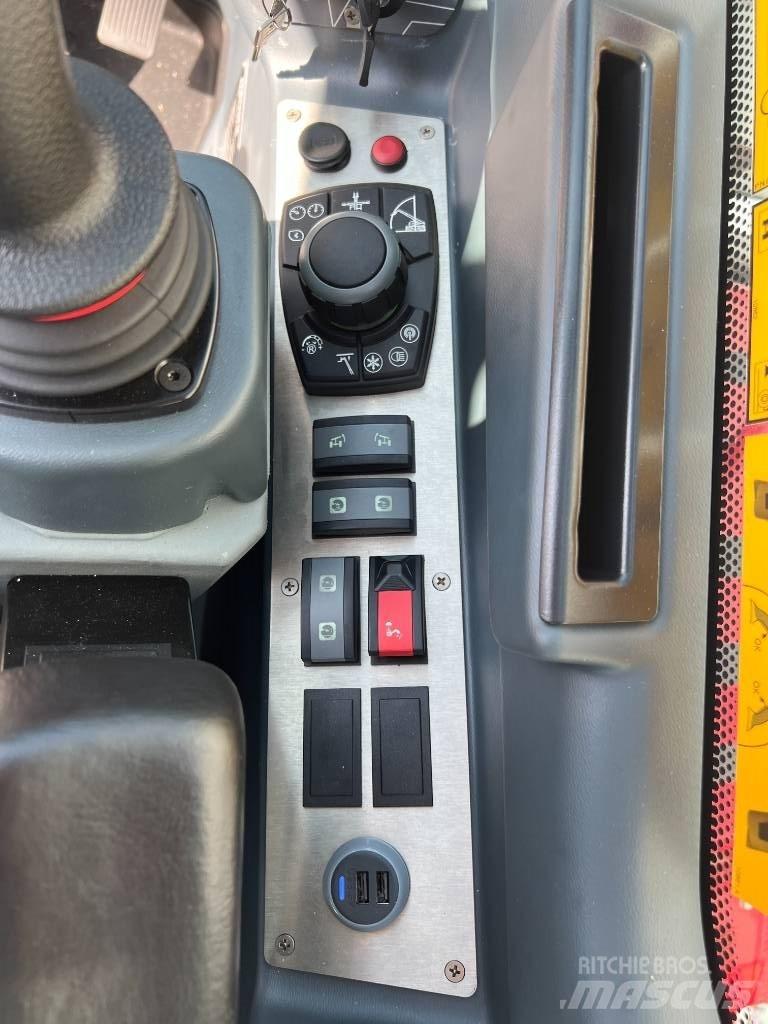 Magni RTH 7.26 텔러 핸들러
