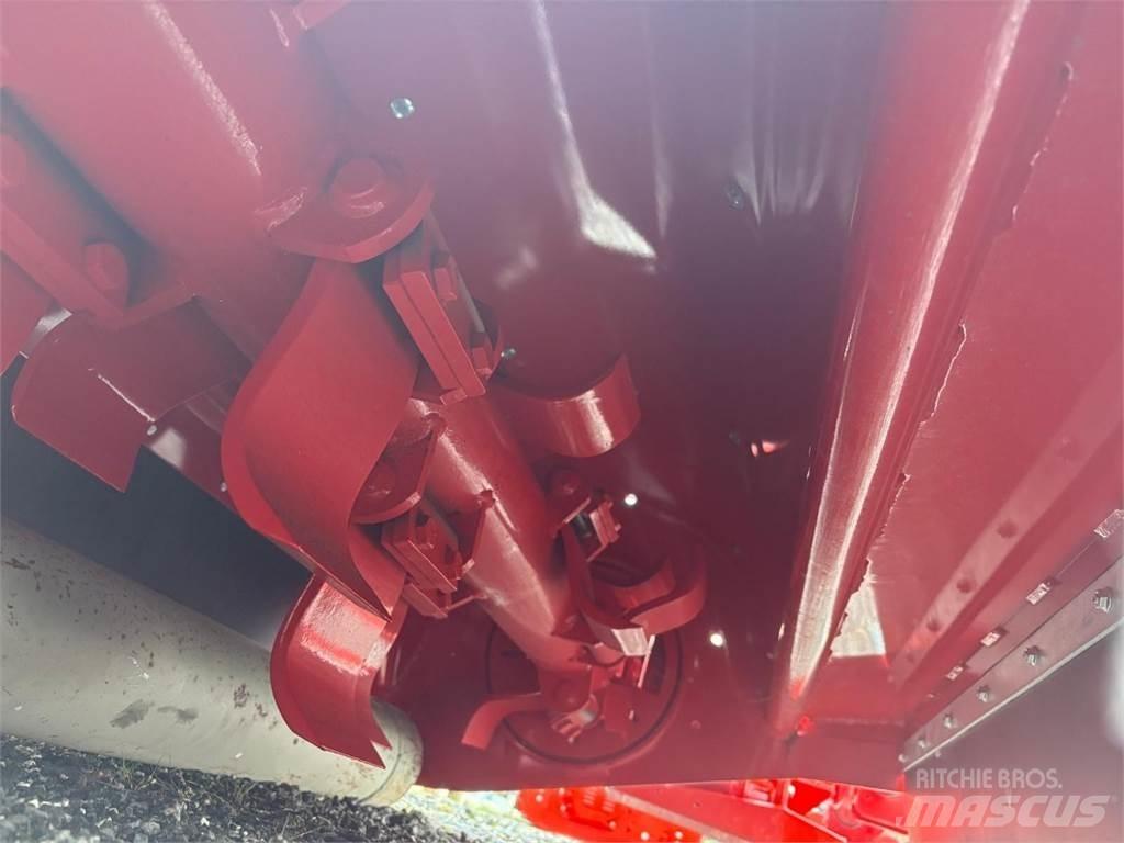 Dücker USM 15 VR4 통풍기와 잔디띄개