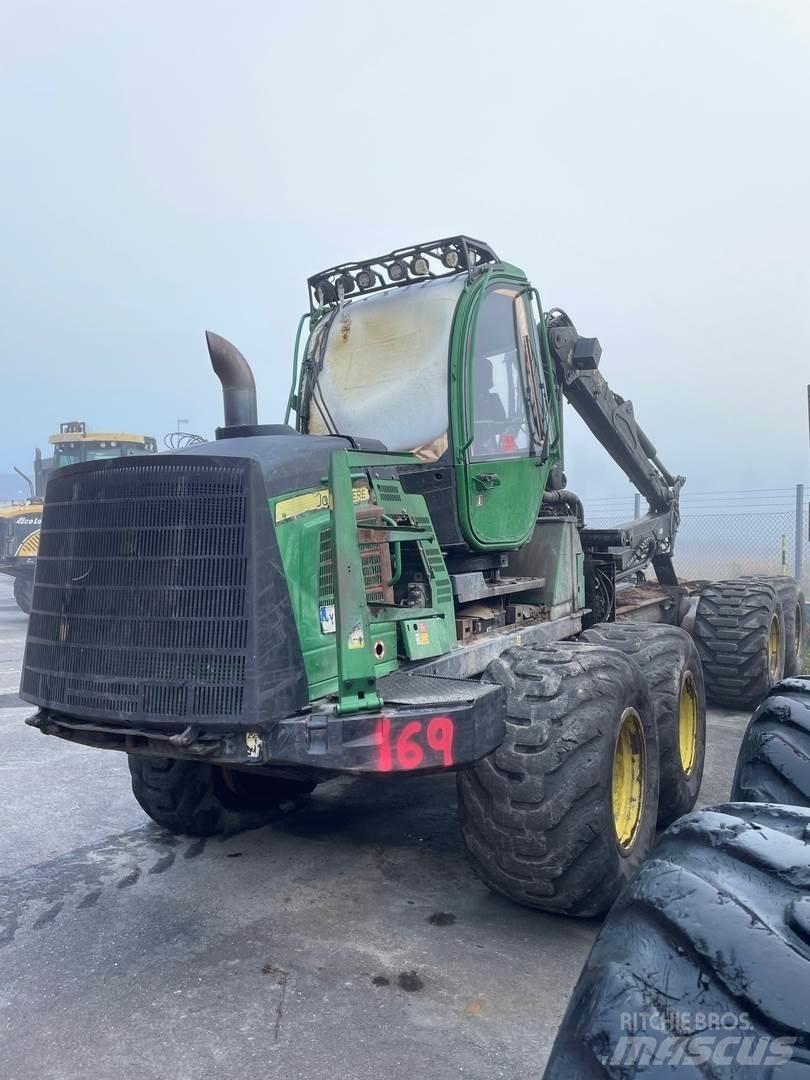 John Deere 1210E 원목 포워더