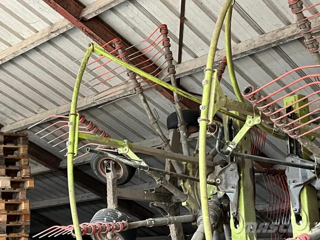 CLAAS Liner 2700 윈드로어