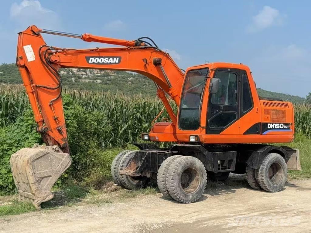 Doosan DH 150 W-7 대형 굴삭기 29톤 이상