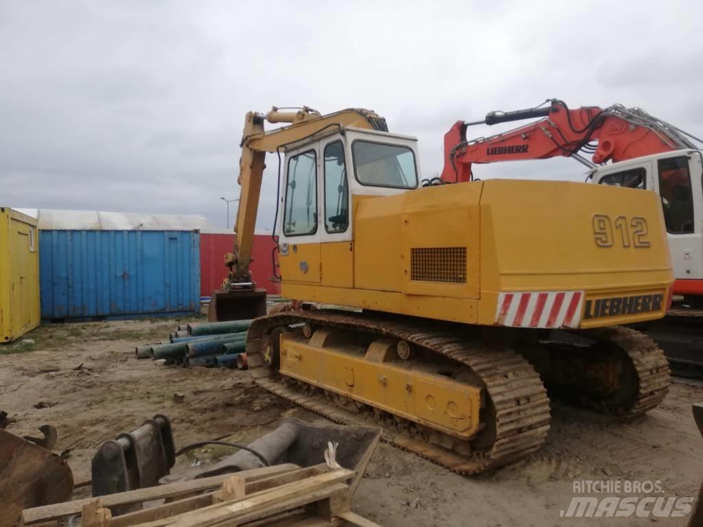 Liebherr R 912 대형 굴삭기 29톤 이상