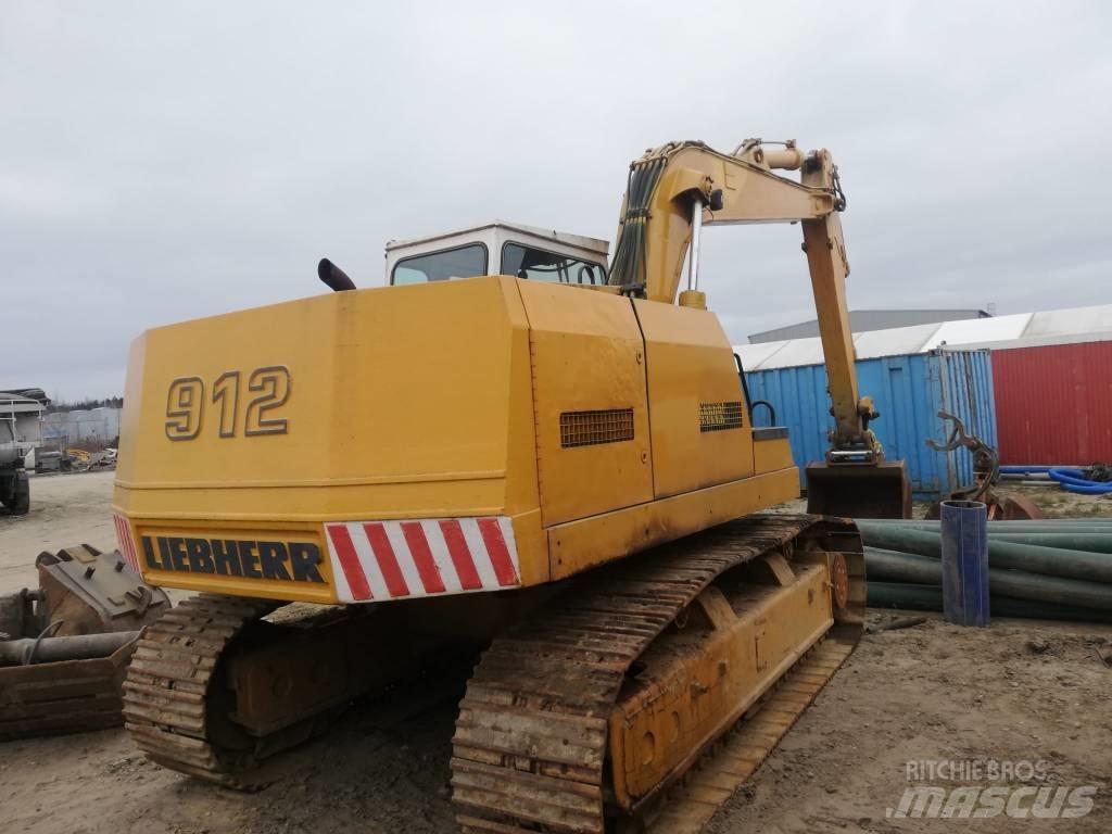 Liebherr R 912 대형 굴삭기 29톤 이상