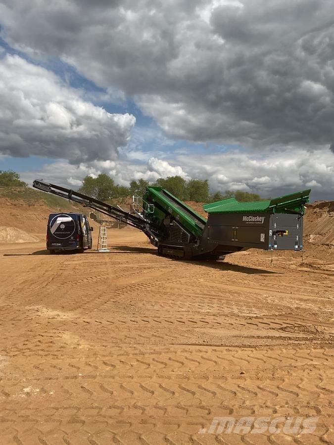 McCloskey S110 스크리너