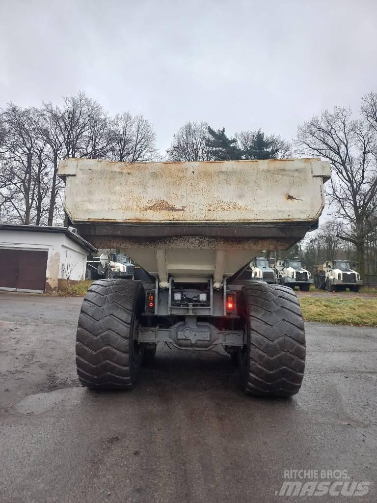 Terex TA 300 연결식 홀러