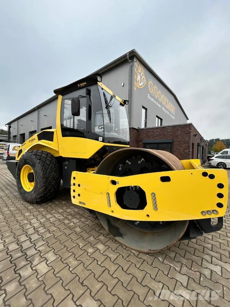 Bomag BW 211 D-5 싱글 드럼 롤러