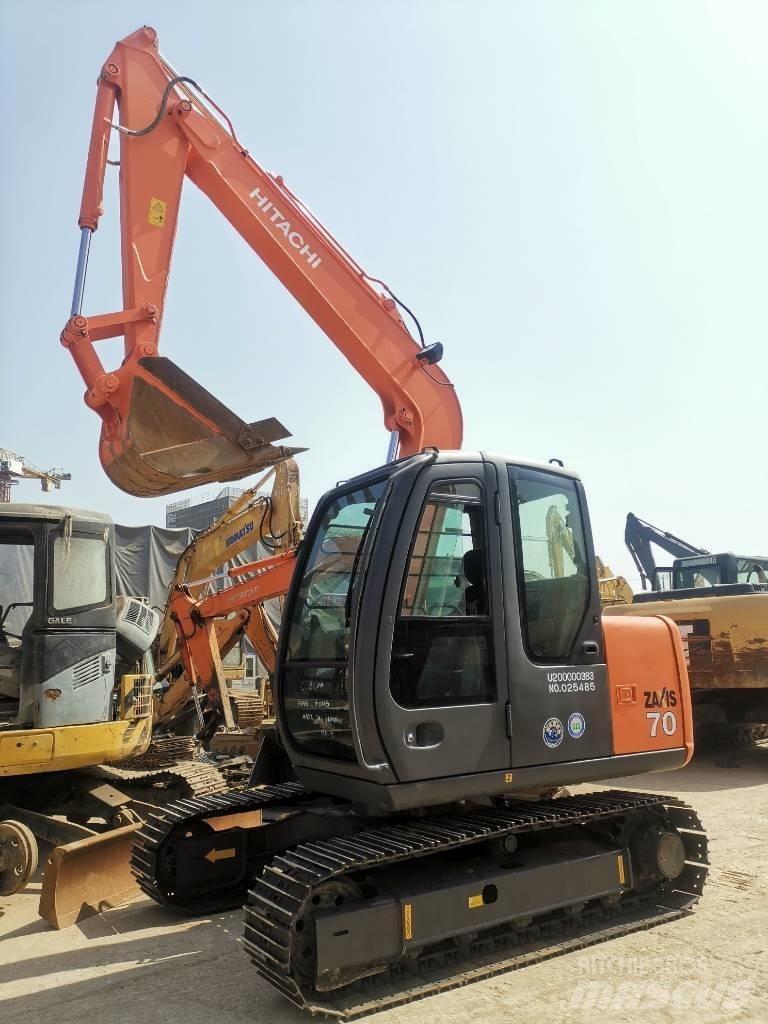 Hitachi ZX 70 대형 굴삭기 29톤 이상