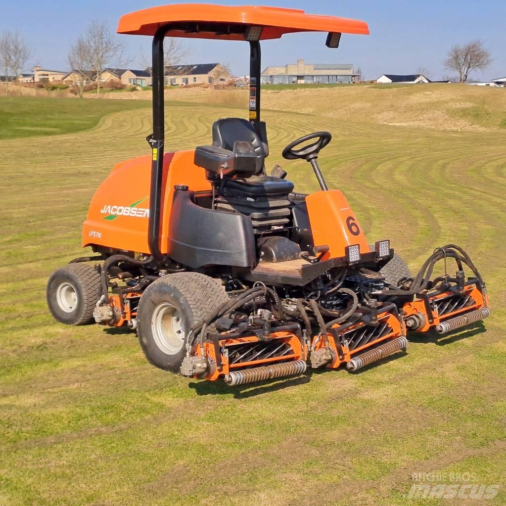 Jacobsen LF570 페어웨이 잔디깎기