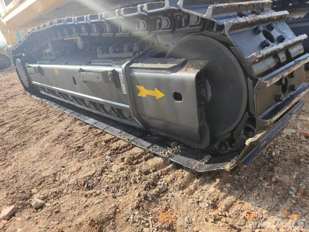Komatsu PC 450 대형 굴삭기 29톤 이상